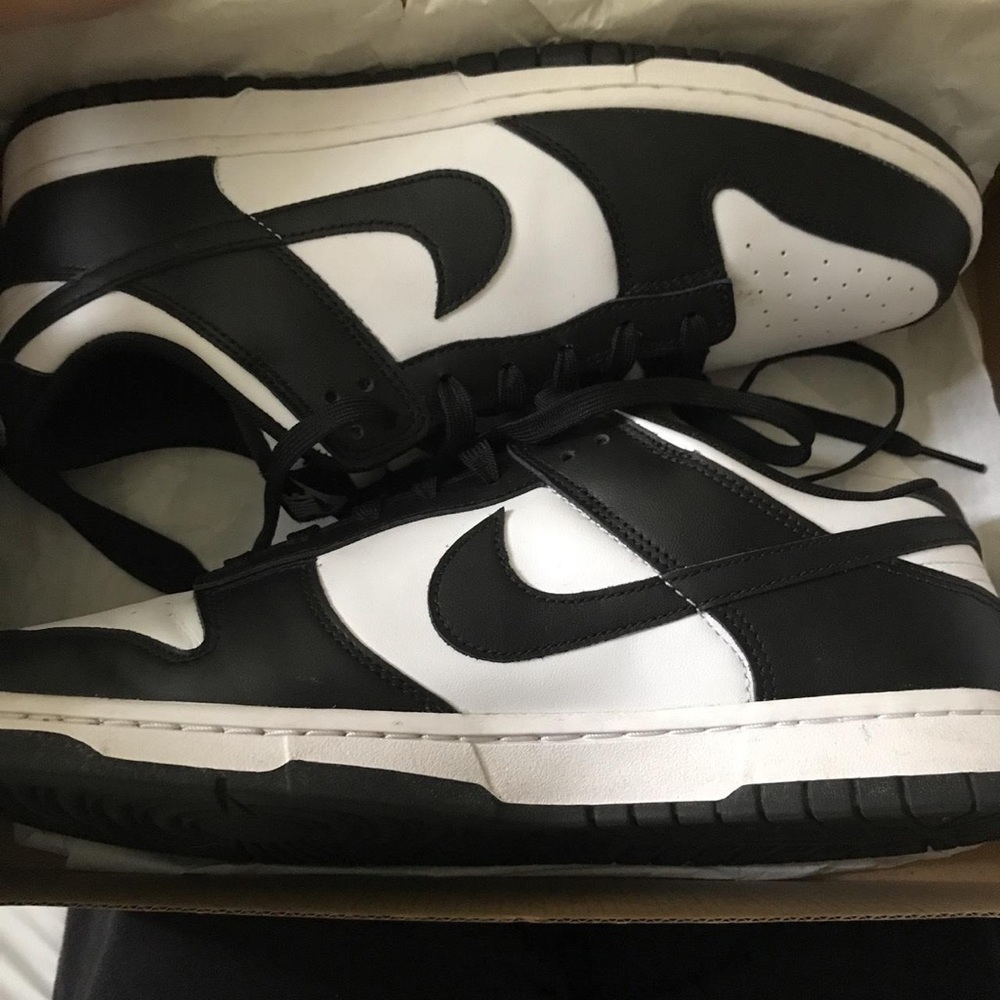 Women’s Panda Dunks